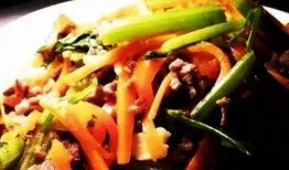 麻豆腐炒白菜,麻豆腐炒白菜，营养与口感的双重享受